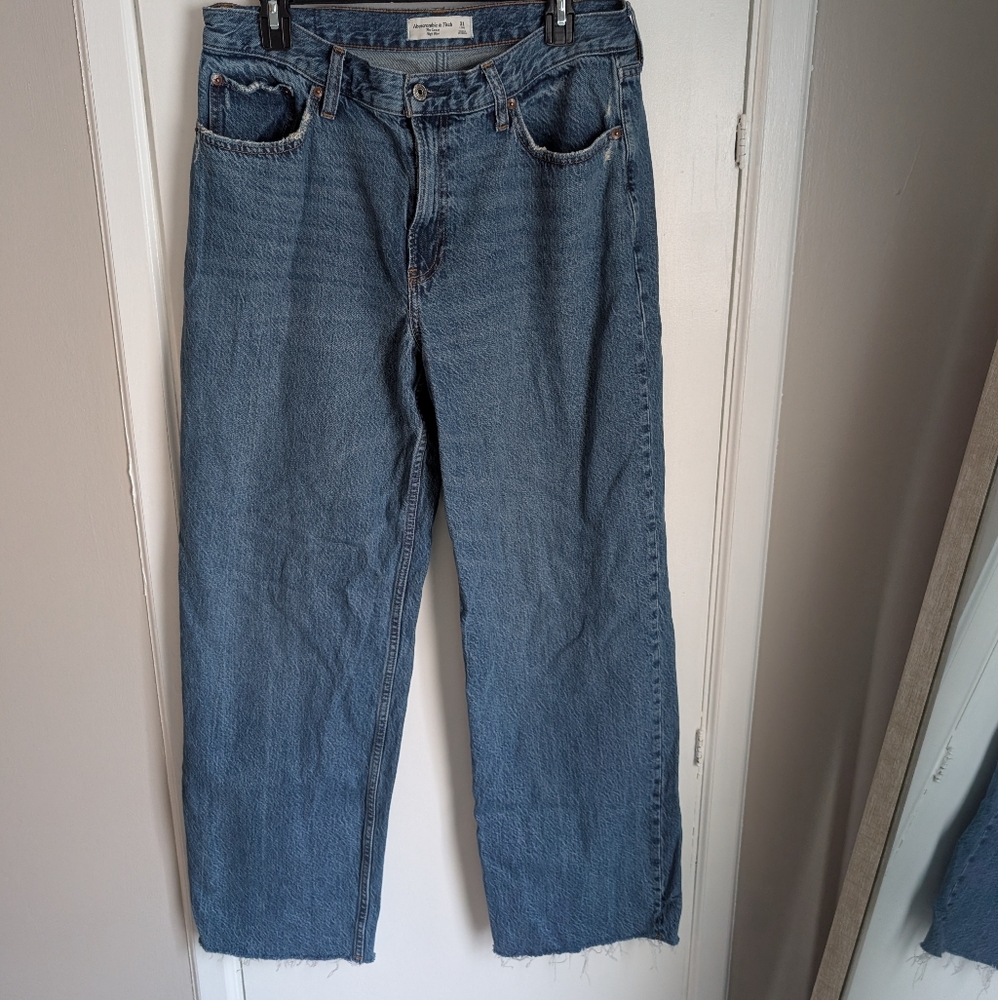 Women's Abercrombie & Fitch Loose high Rise Jeans - Long